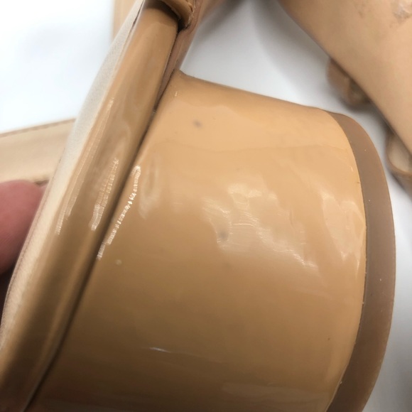 Enzo Angiolini Tan Patent Leather Strappy Sandals with Round Heel Size 8M - Picture 9 of 9